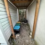 Mobilhome Situé Côté Et Côté Campagne * Beaune (Cote d'Or)
