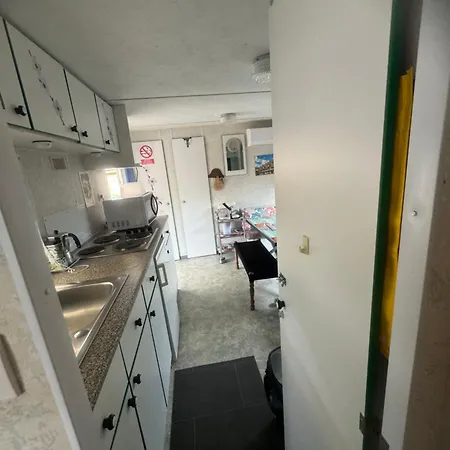 Mobilhome Situe Cote Et Cote Campagne * Beaune (Cote d'Or)