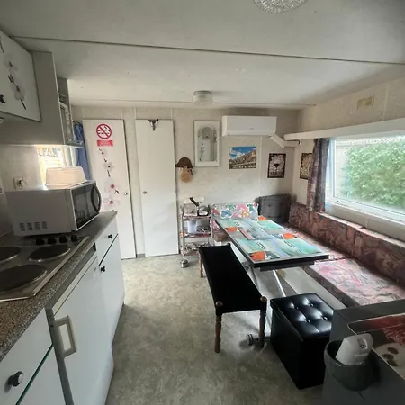 Campsite Mobilhome Situe Cote Et Cote Campagne *