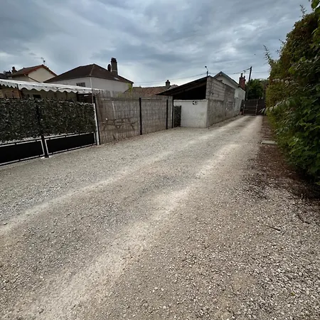 Kemp Mobilhome Situe Cote Et Cote Campagne