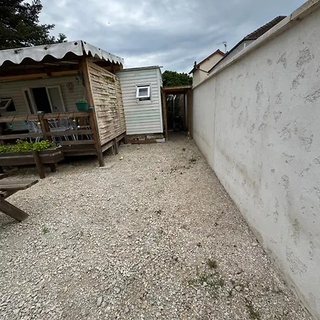 Mobilhome Situe Cote Et Cote Campagne * Beaune (Cote d'Or)