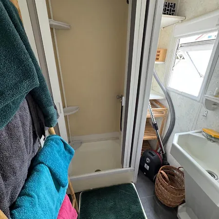 Mobilhome Situe Cote Et Cote Campagne Beaune (Cote d'Or)