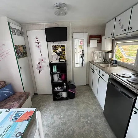 Campsite Mobilhome Situe Cote Et Cote Campagne