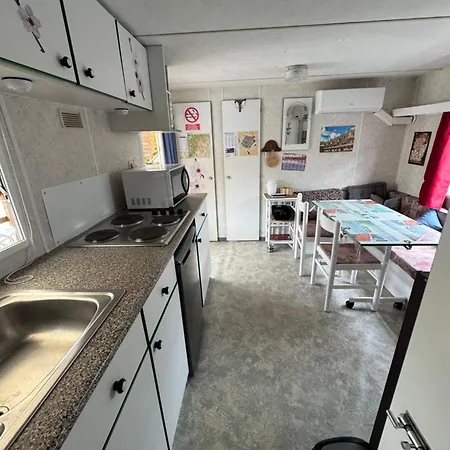Mobilhome Situe Cote Et Cote Campagne Campsite Beaune (Cote d'Or)