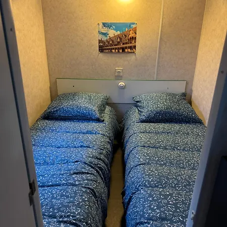 Mobilhome Situe Cote Et Cote Campagne Campsite *