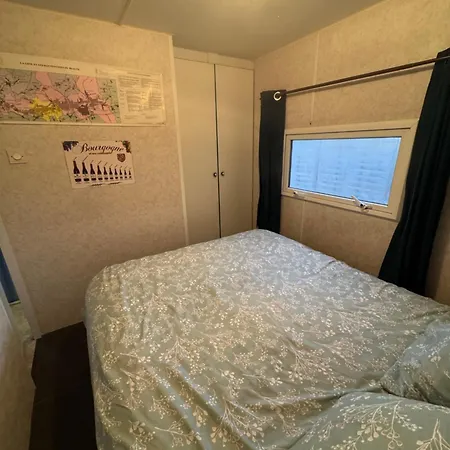 Mobilhome Situe Cote Et Cote Campagne Campingplads Beaune (Cote d'Or)