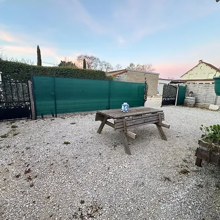 Mobilhome Situe Cote Et Cote Campagne Campingplatz Beaune (Cote d'Or)