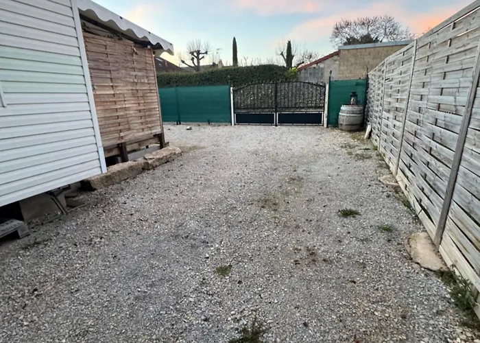 Mobilhome Situe Cote Et Cote Campagne