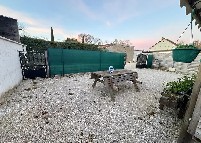 Mobilhome Situe Cote Et Cote Campagne Kamp alanı Beaune (Cote d'Or)